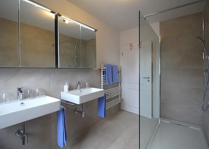 Kaiserstube 아파트